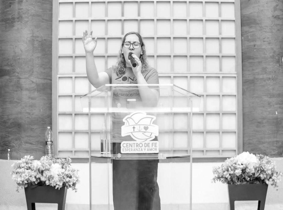 Edición y Filtros: El Toque Final para un Look de Goteo Auténtico